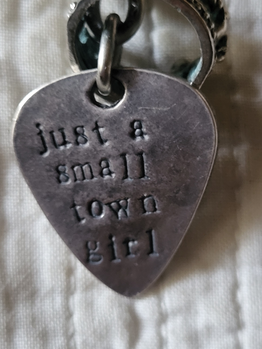 Paula Carvalho - 'Just a Small Town Girl' Necklace - Picture 3 of 8
